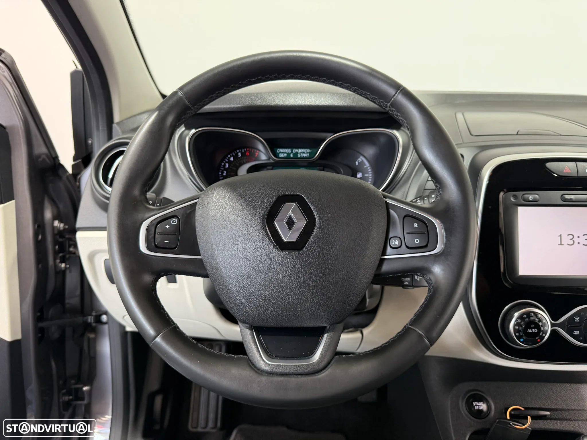 Renault Captur 0.9 TCE Exclusive - 22