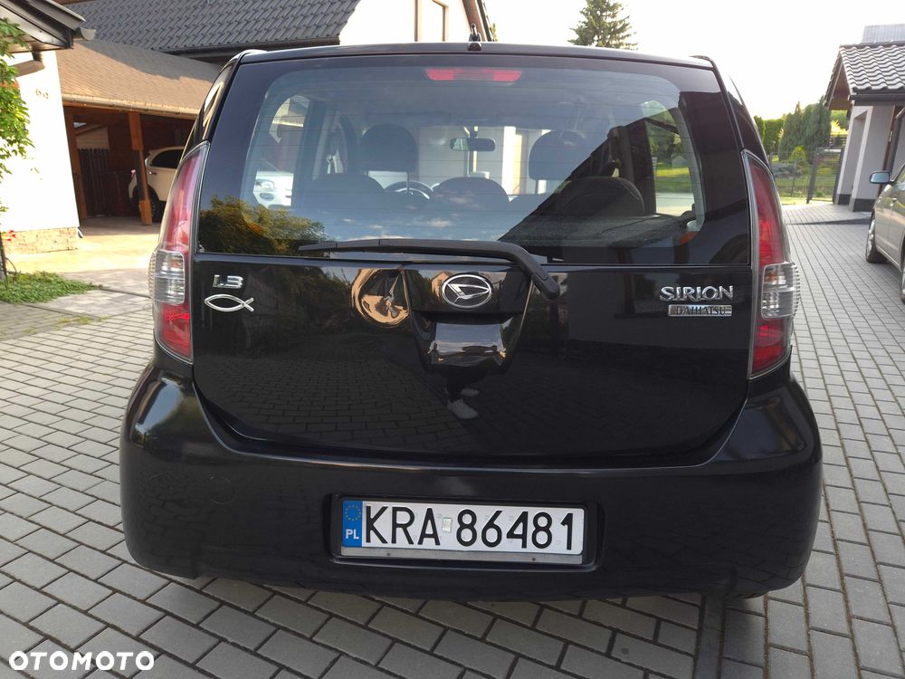 Daihatsu Sirion - 3