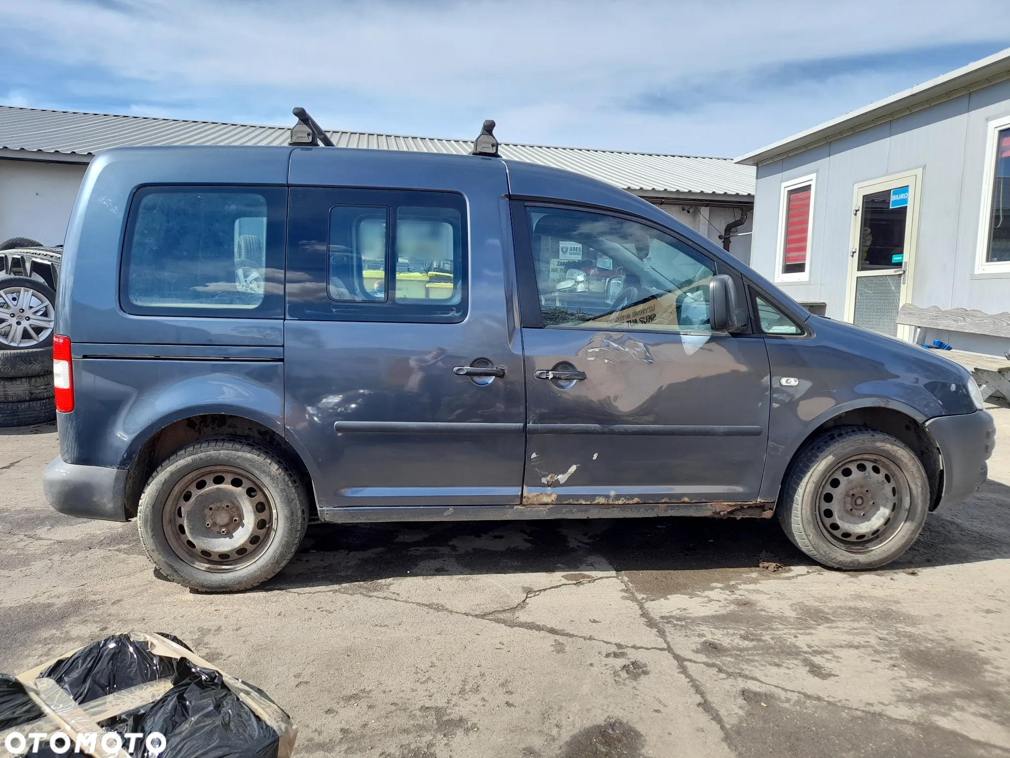 VW CADDY III ZDERZAK TYŁ TYLNY TYLNI - 16