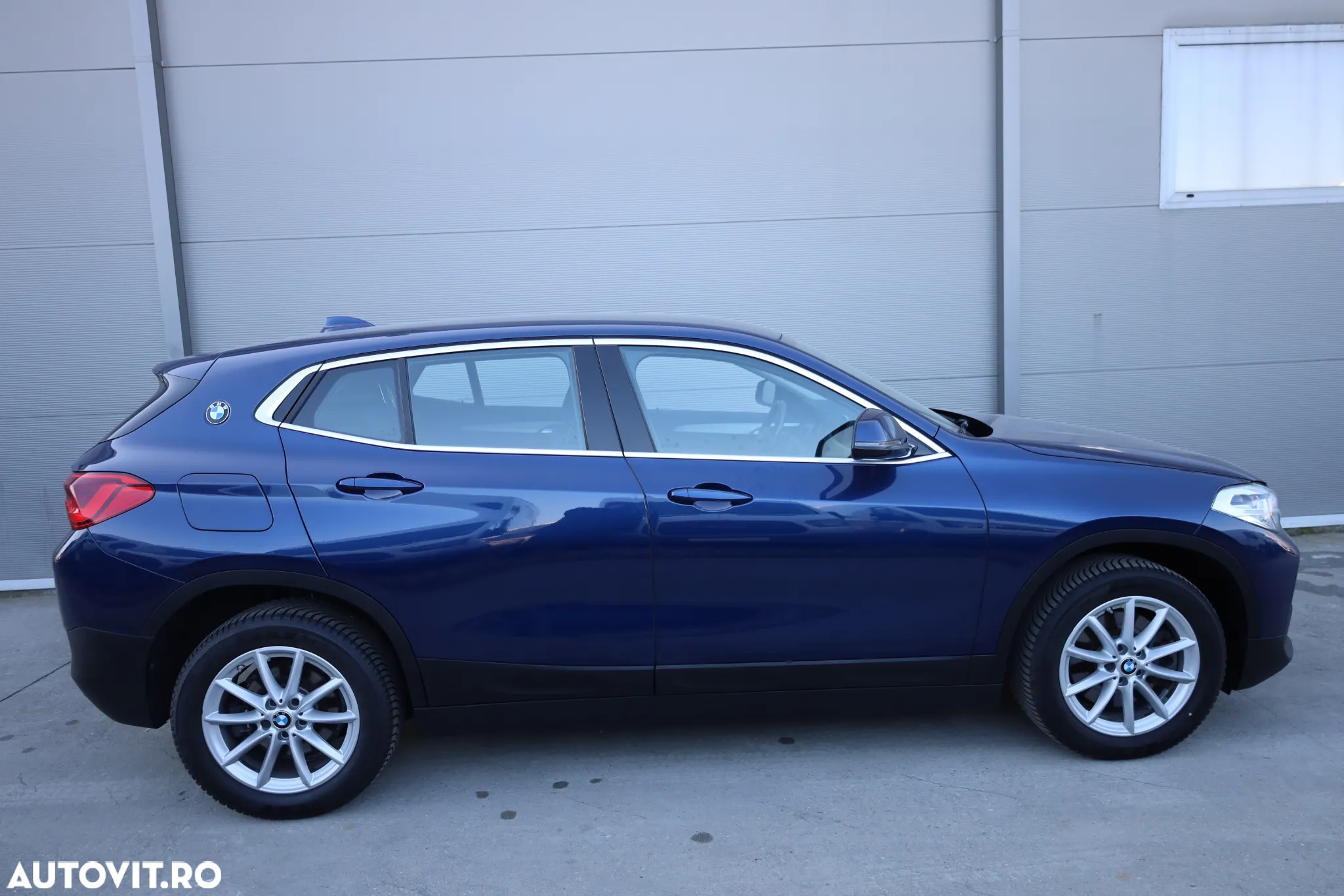 BMW X2 xDrive20i AT - 7
