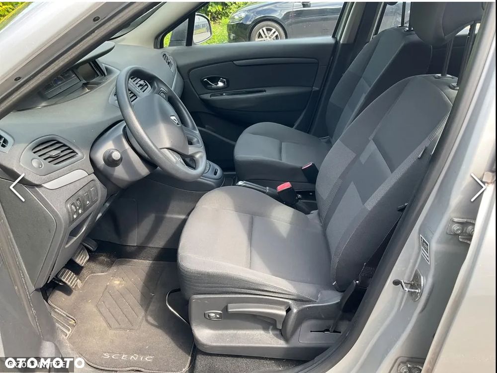 Renault Scenic 1.6 16V 110 Dynamique - 3