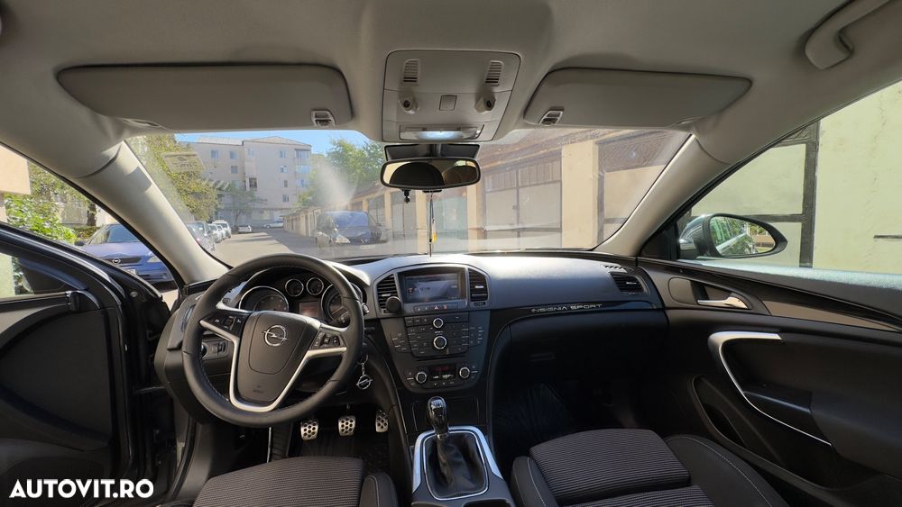 Opel Insignia 2.0 CDTI Cosmo - 8