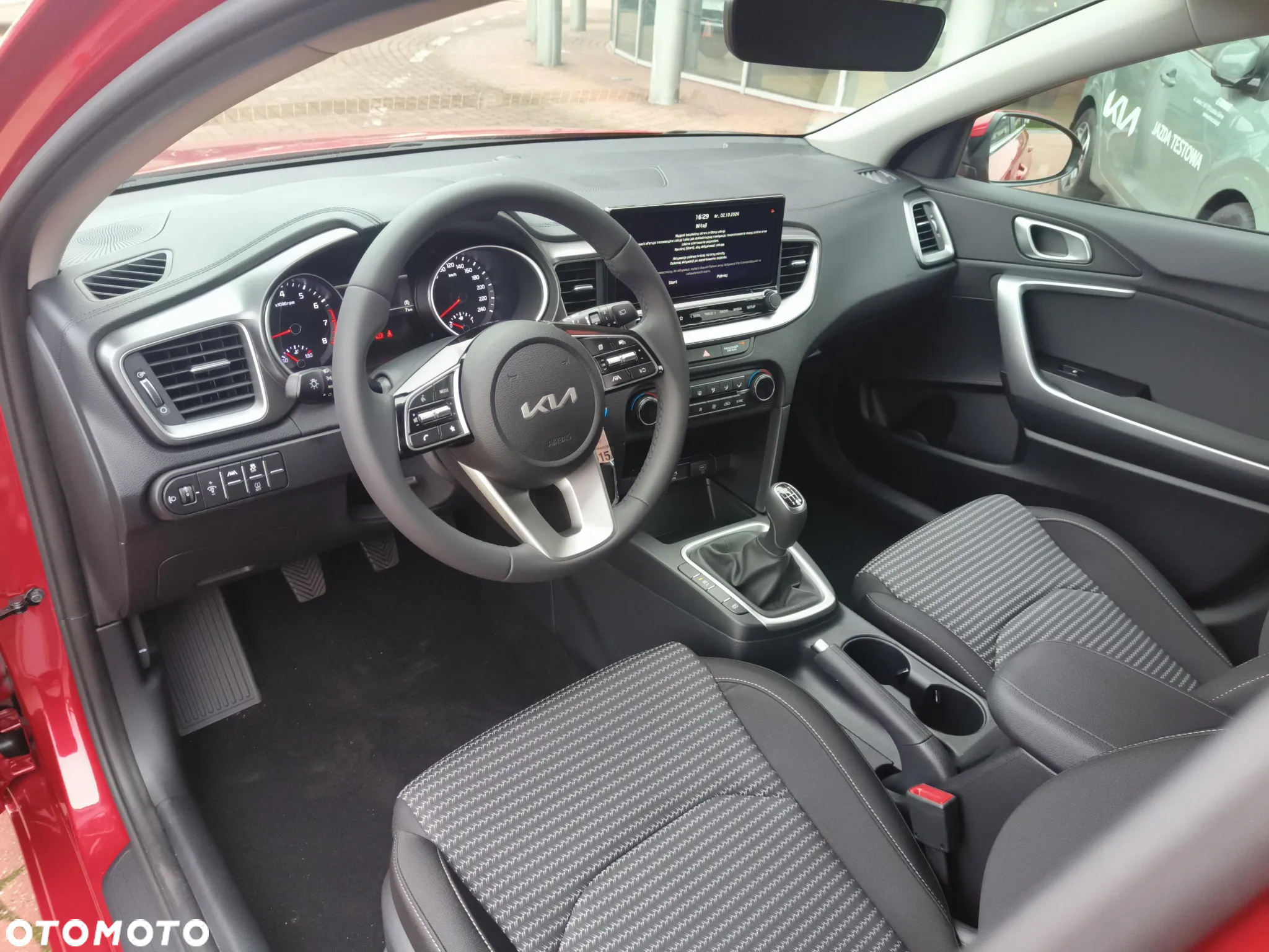 Kia Ceed 1.5 T-GDI M - 9