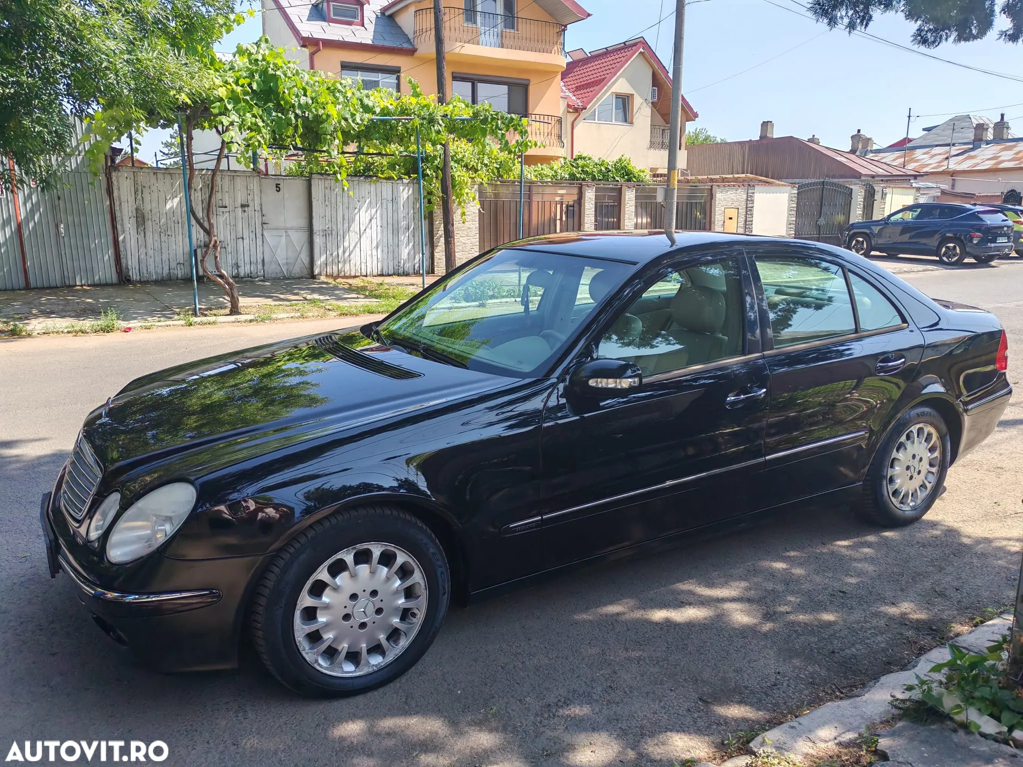 Mercedes-Benz CE - 4