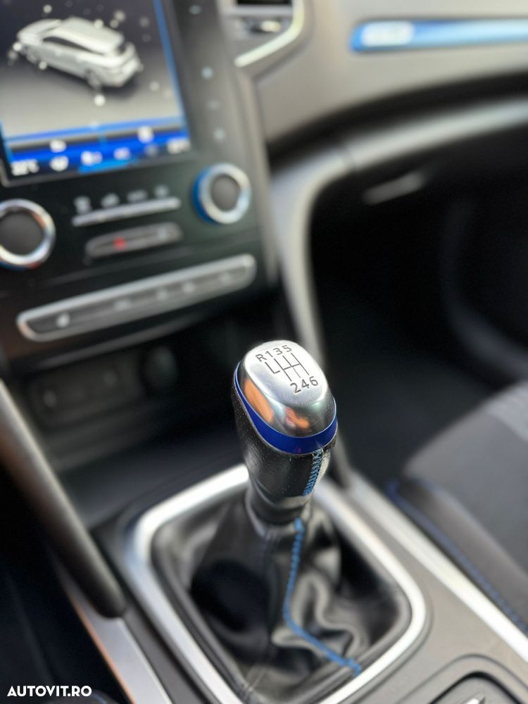 Renault Megane - 8