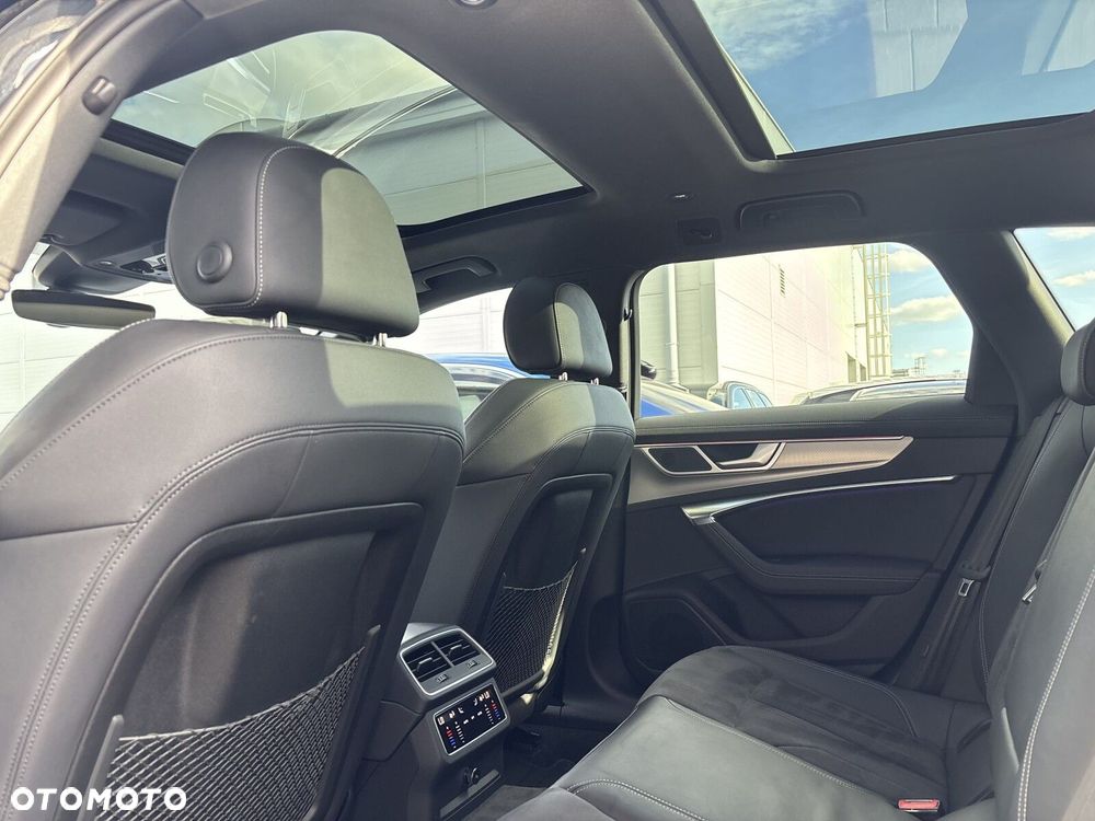 Audi A6 Allroad - 32