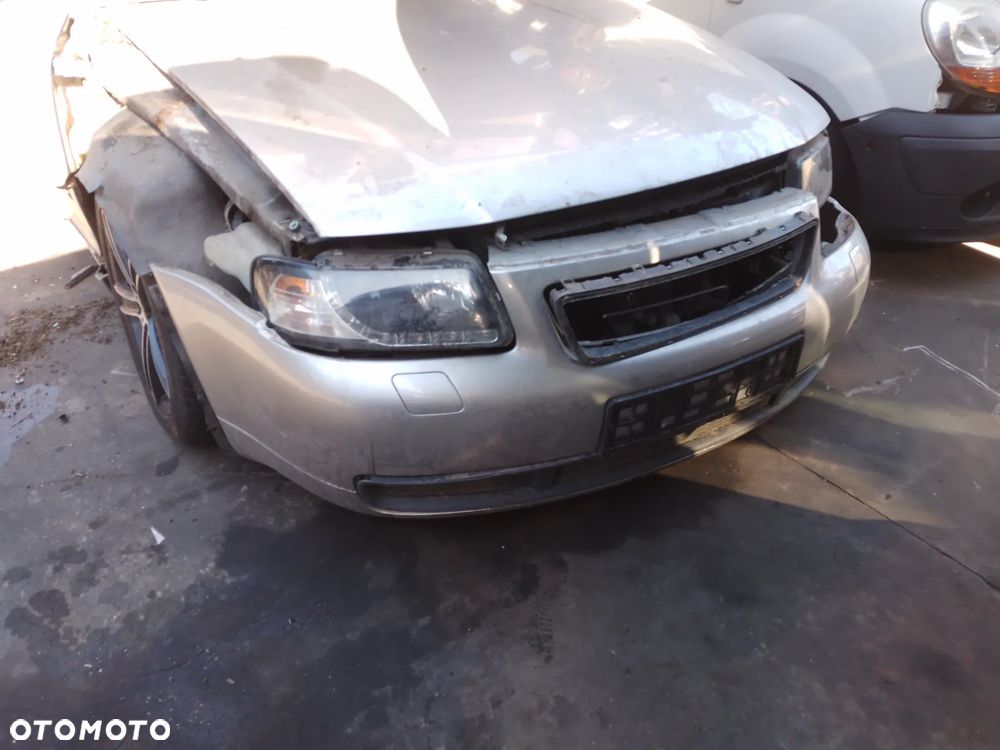 AUDI S3 8L 01-03 1.8T APY  ZWROTNICA PRAWA LEWA PRZÓD - 2