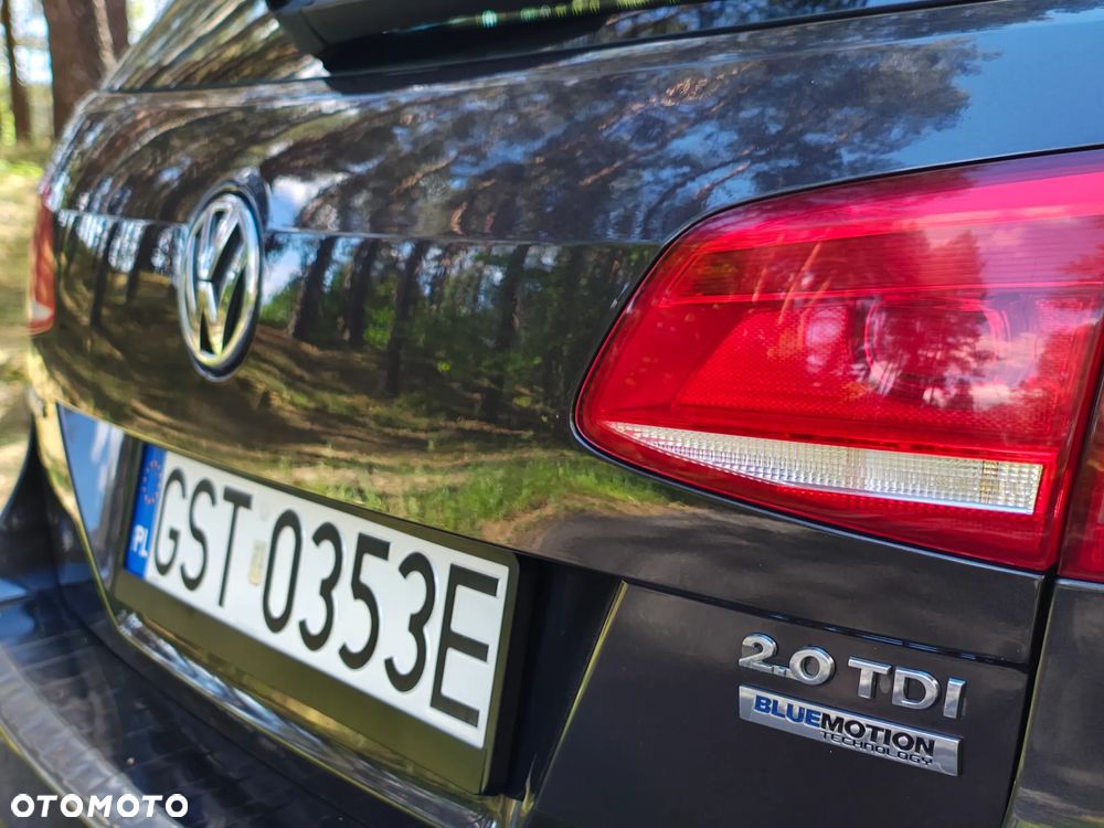 Volkswagen Passat - 39
