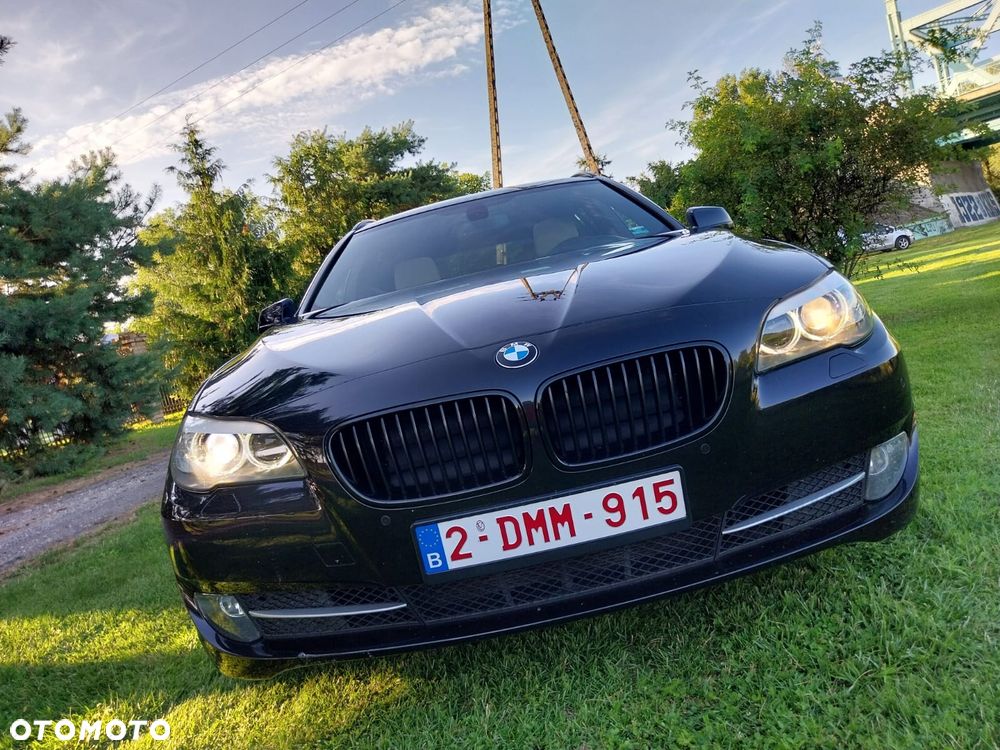 BMW Seria 5 520d Luxury Line - 14