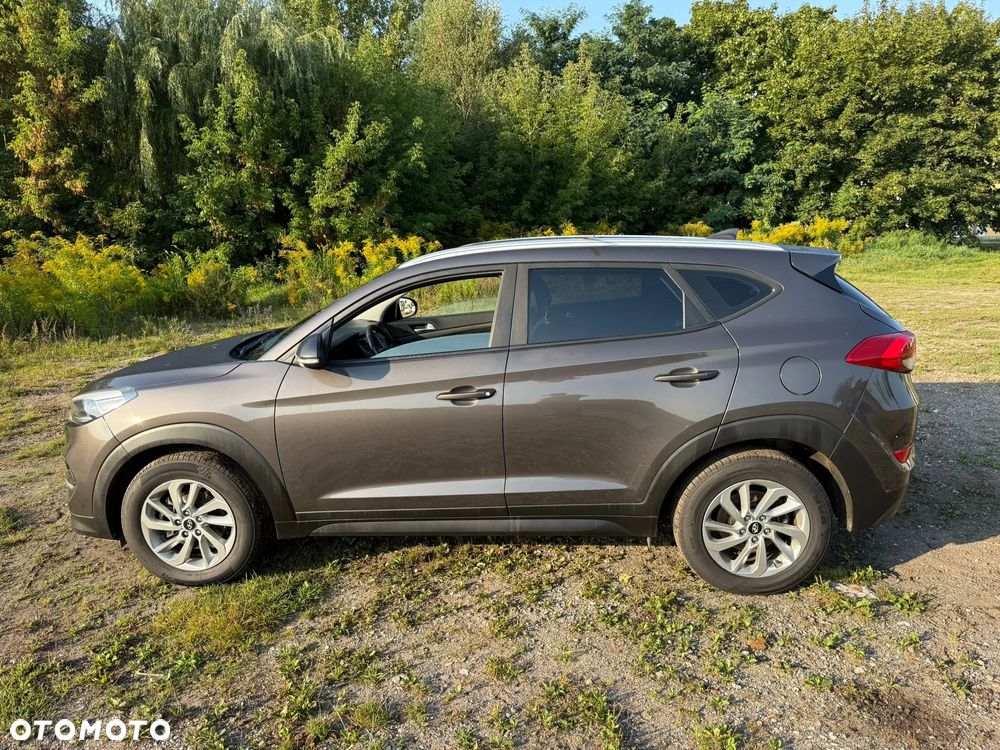 Hyundai Tucson blue 1.7 CRDi 2WD Style - 6