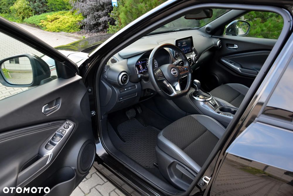 Nissan Juke 1.6 4AMT Tekna - 2