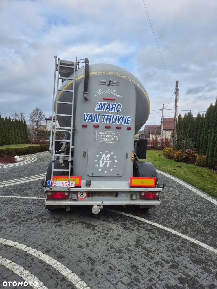 Spitzer SF 2734 PI - 5