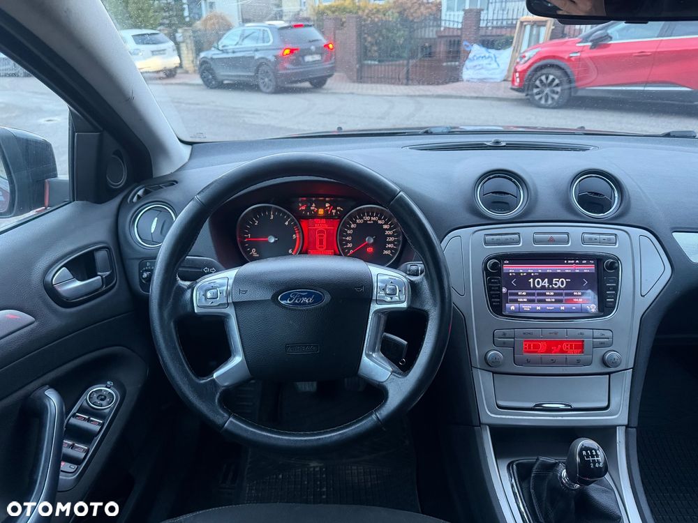 Ford Mondeo 2.0 TDCi Silver X - 9