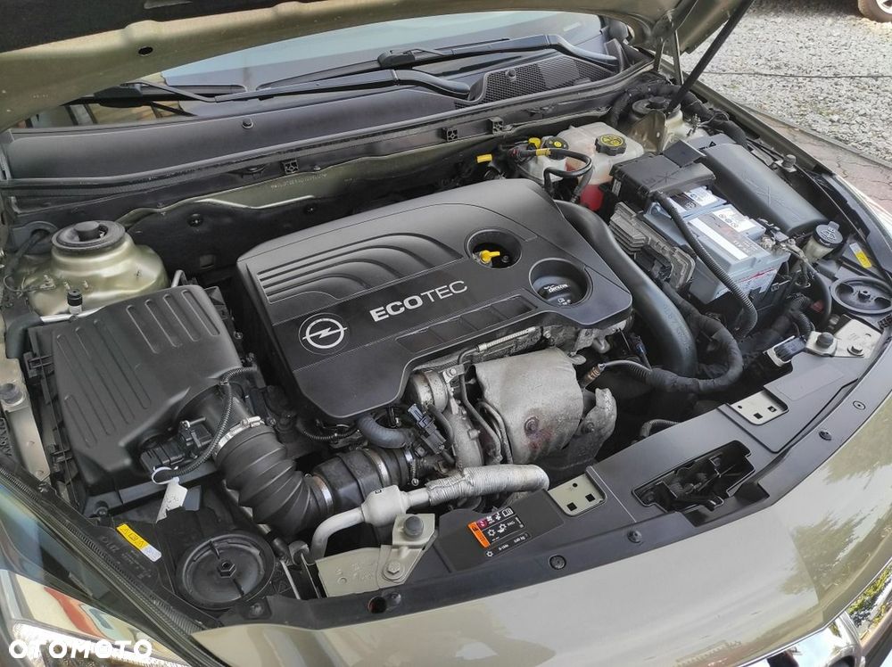 Opel Insignia - 20