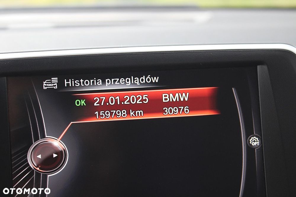 BMW Seria 2 216d - 23
