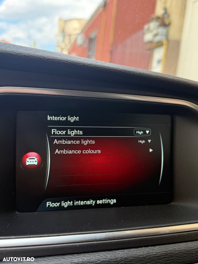 Volvo V40 D2 RDesign - 15