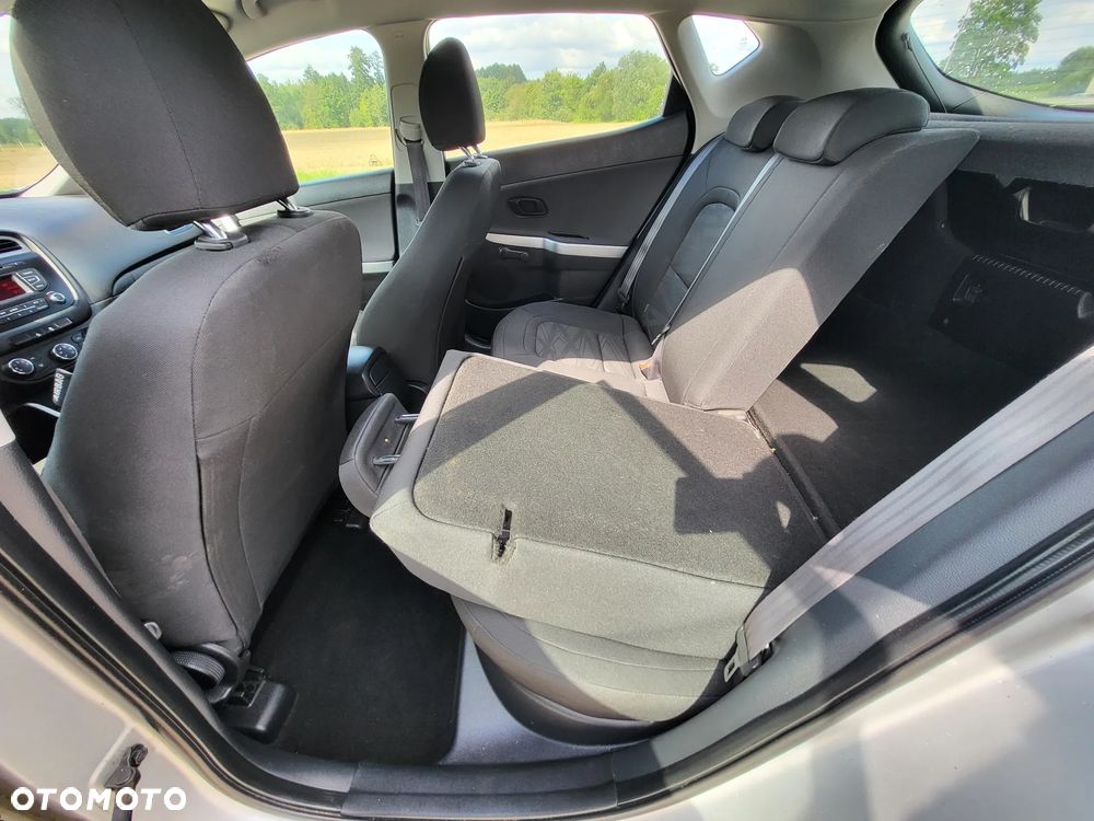 Kia Ceed 1.4 CVVT Attract - 27