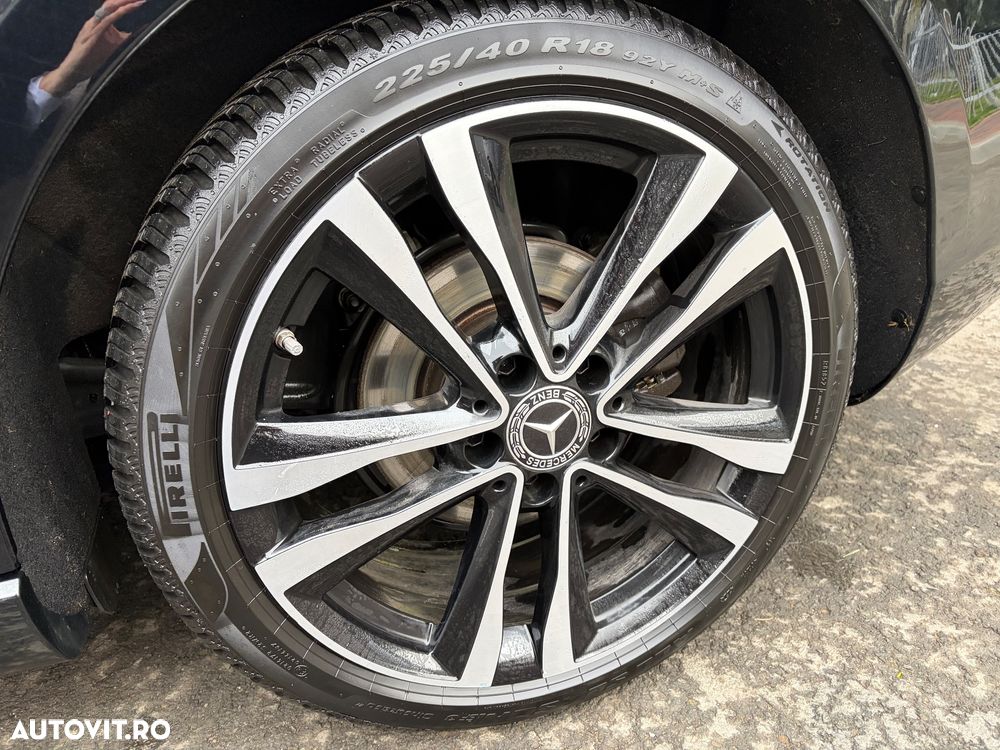 Mercedes-Benz A 180 7G-DCT Progressive - 16