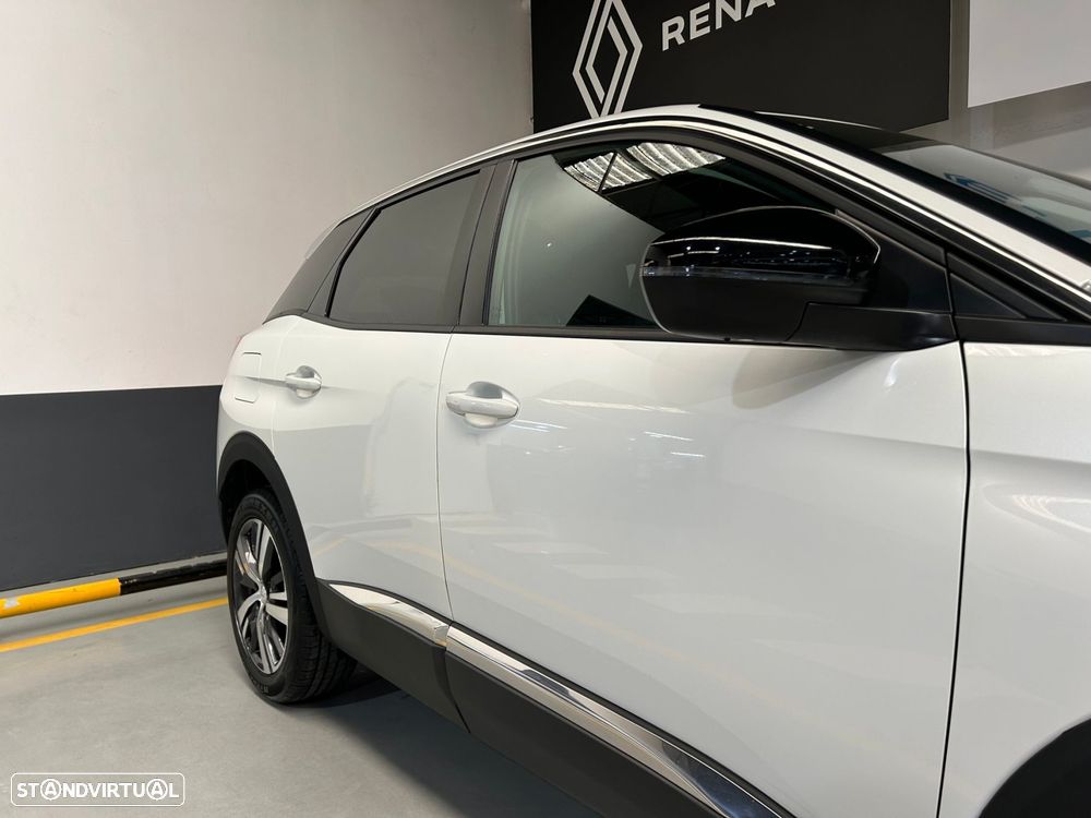 Peugeot 3008 1.2 PureTech Allure EAT8 - 11
