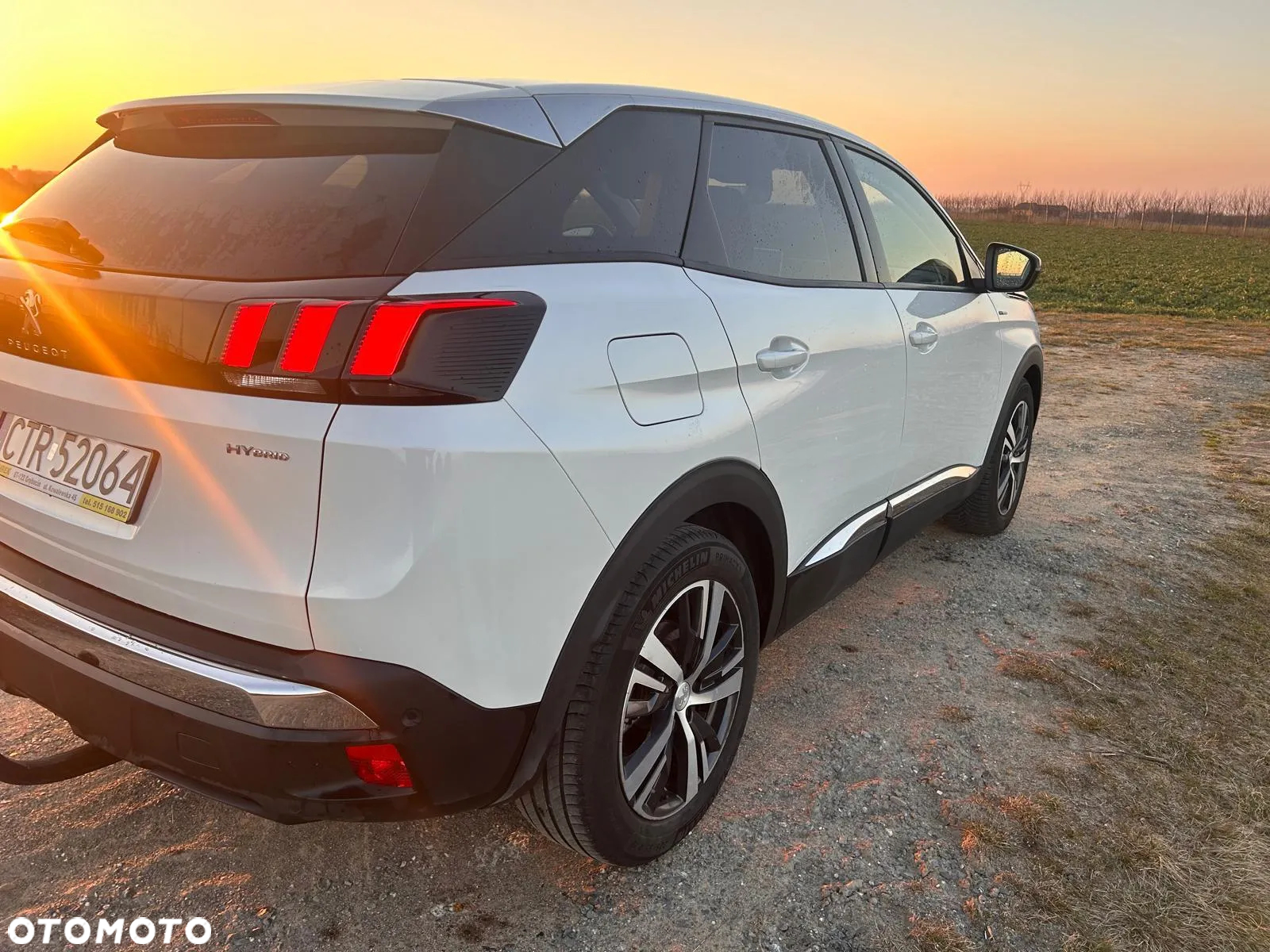 Peugeot 3008 Plug-In Hybrid 225 e-EAT8 Allure Pack - 4