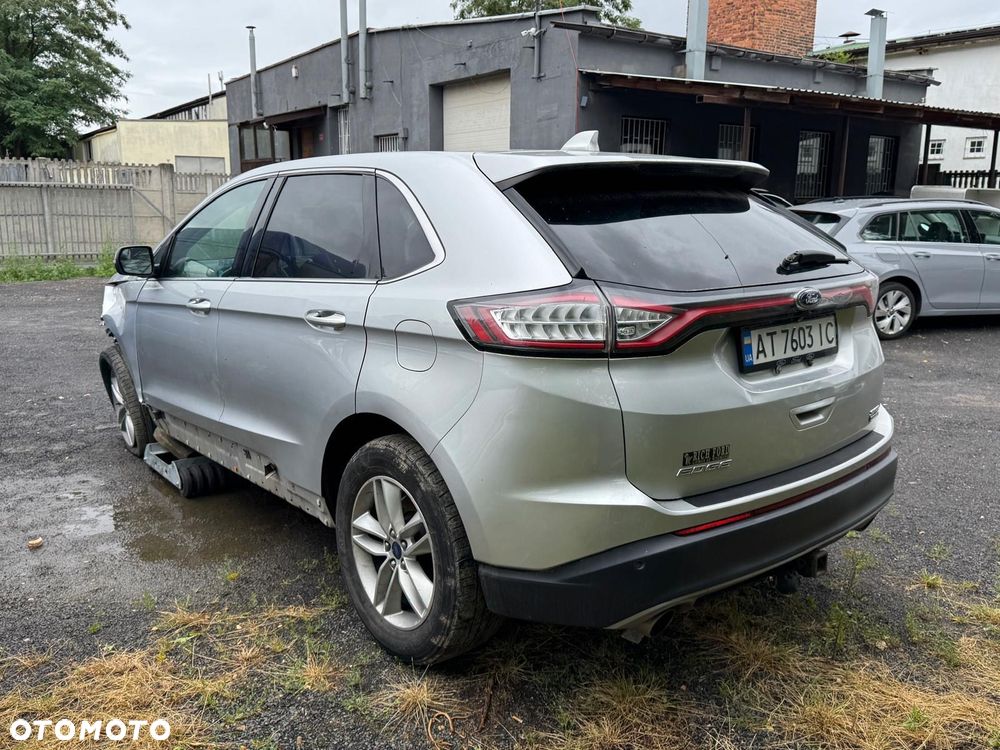 Ford Edge - 2