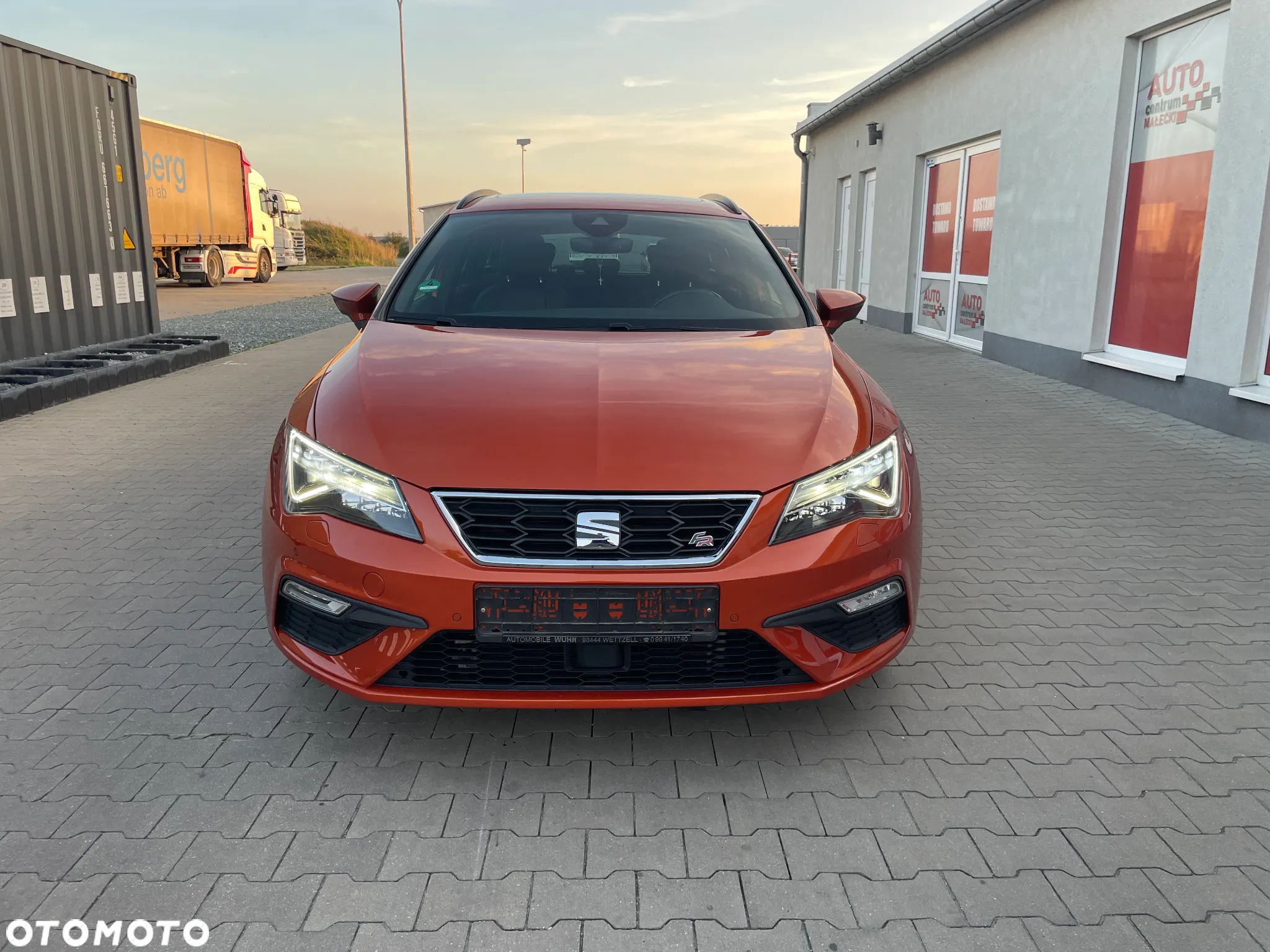 Seat Leon Sportstourer 2.0 TSI OPF DSG FR Plus - 2