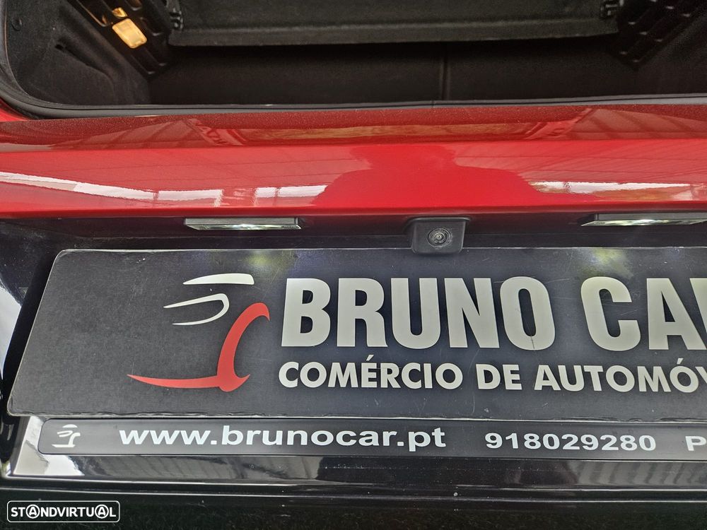 Peugeot e-208 50 kWh GT Pack - 10
