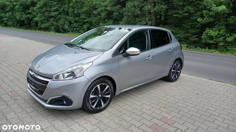 Peugeot 208 1.2 PureTech GPF Allure S&S EAT6 - 4