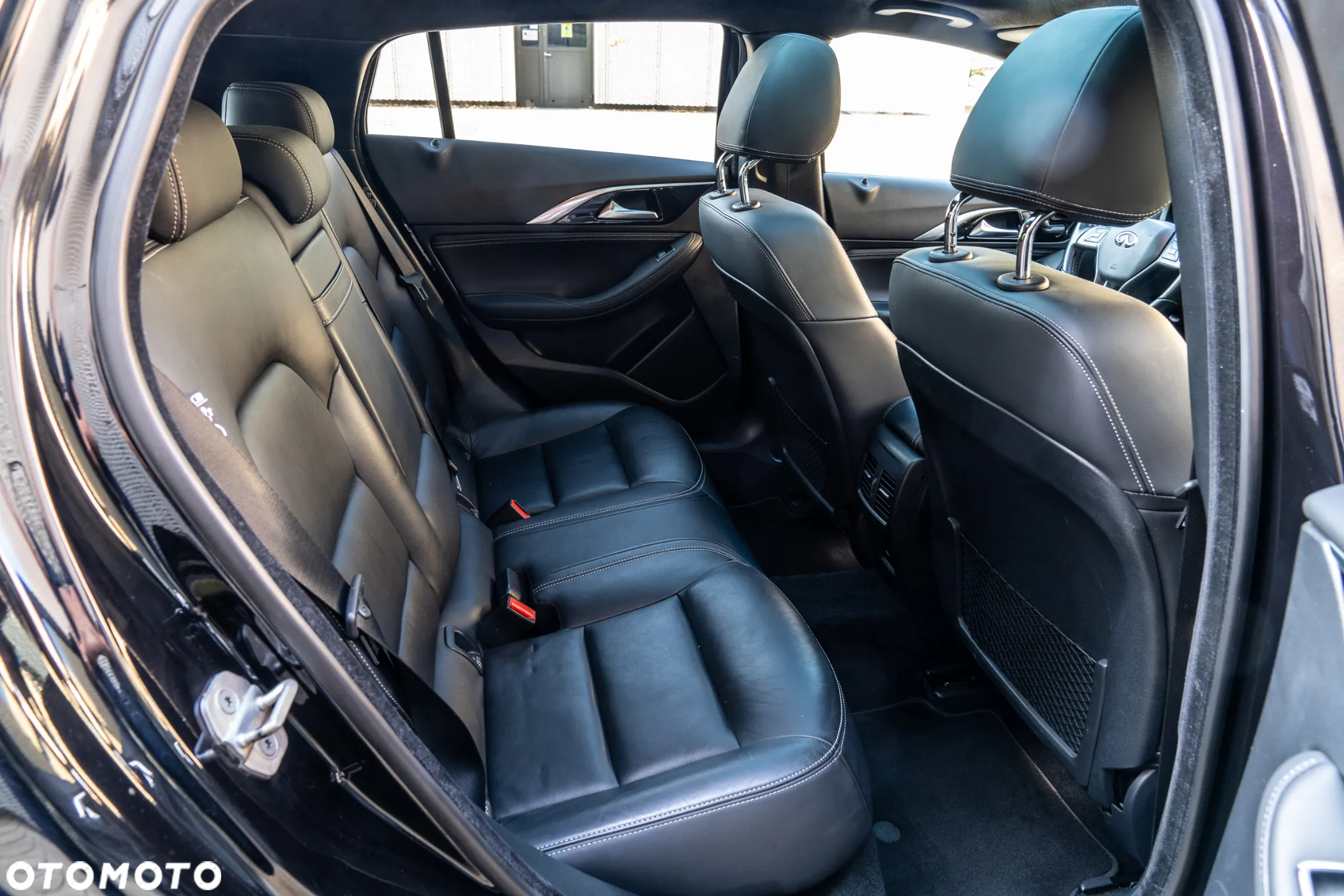 Infiniti QX - 11