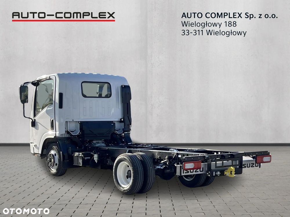 Isuzu M27 nowa generacja - 3