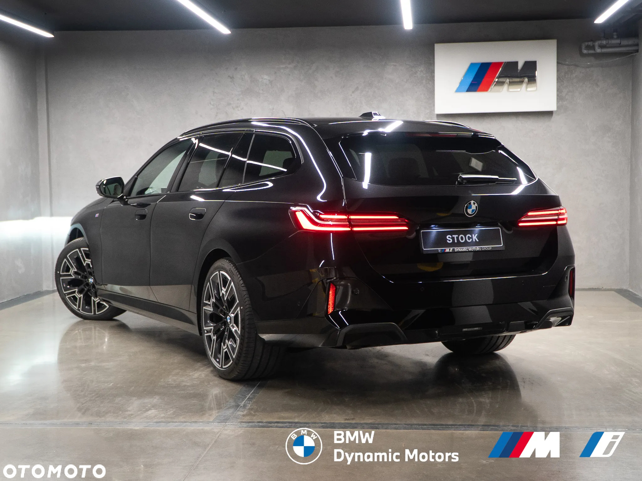BMW Seria 5 520d xDrive Touring - 6