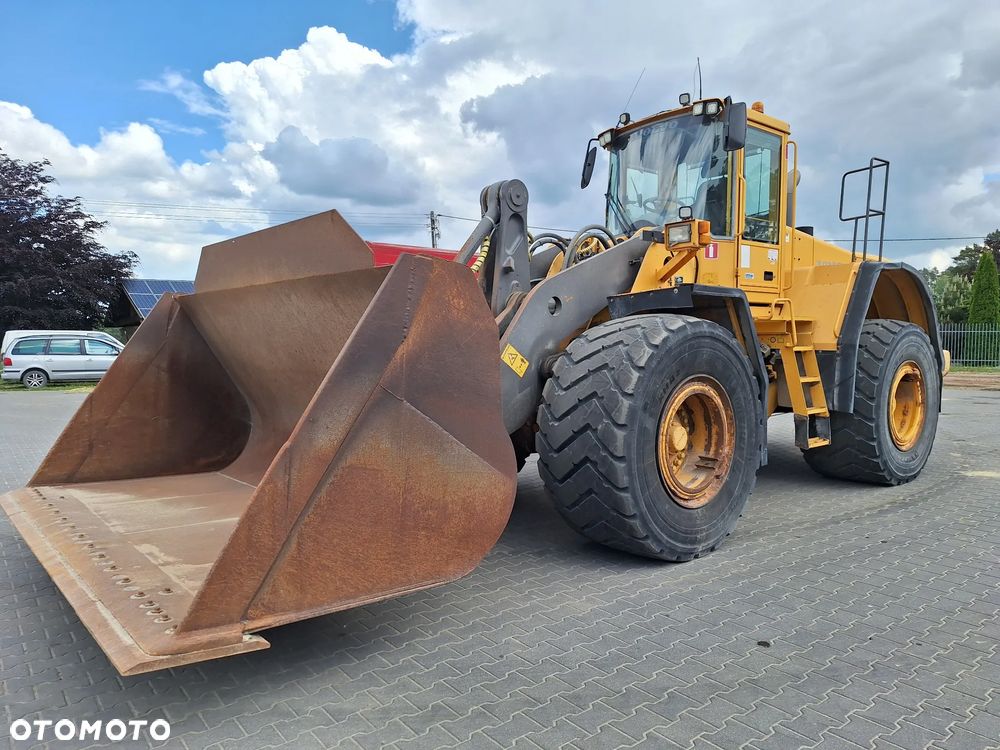 Volvo L180E - 9