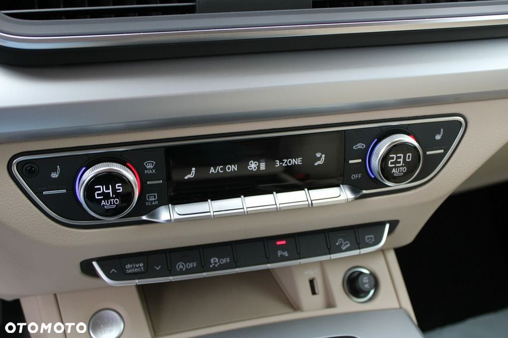 Audi Q5 Sportback - 32