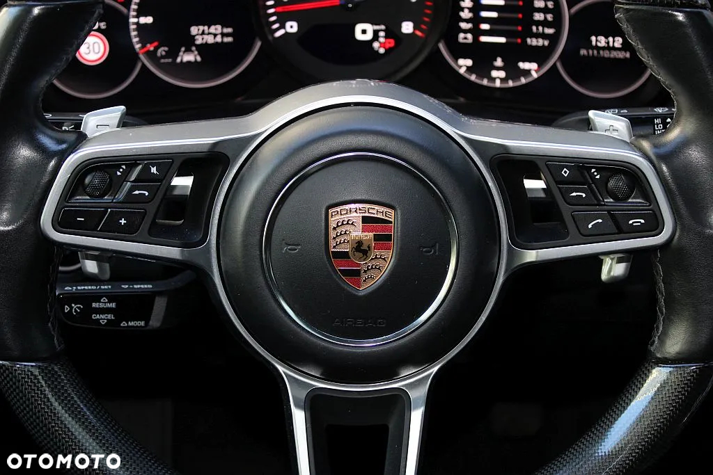 Porsche Cayenne Standard - 23