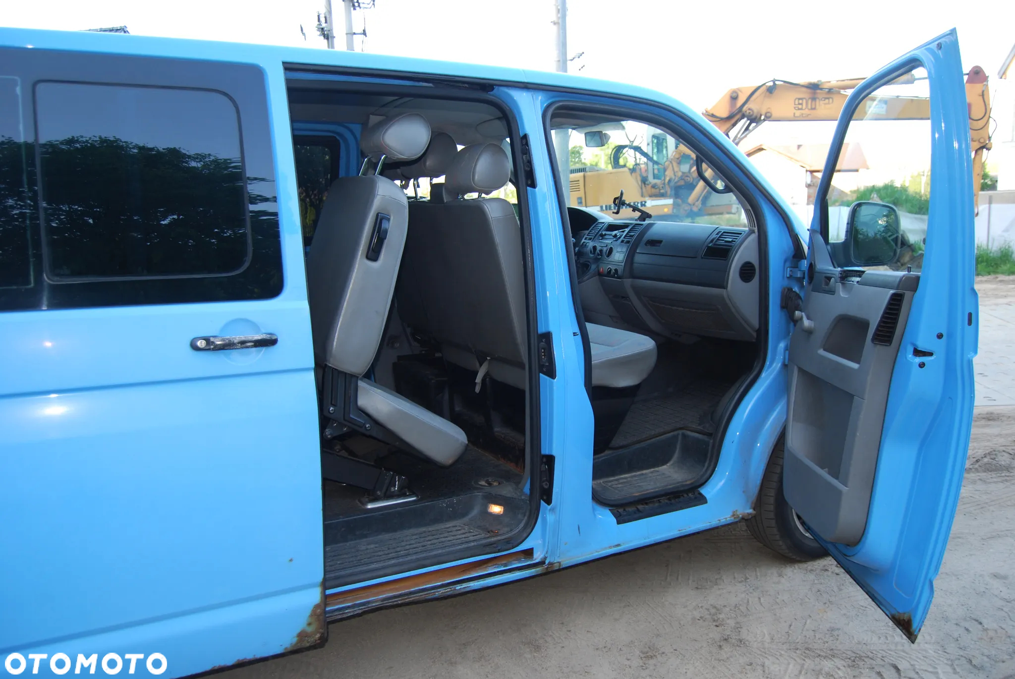 Volkswagen Transporter T5 TDI L1H1 - 13