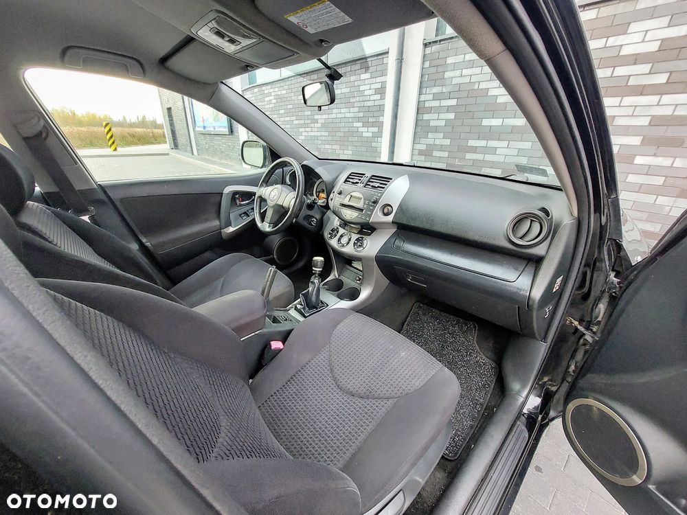 Toyota RAV4 2.2 D-4D Sol 180 - 7