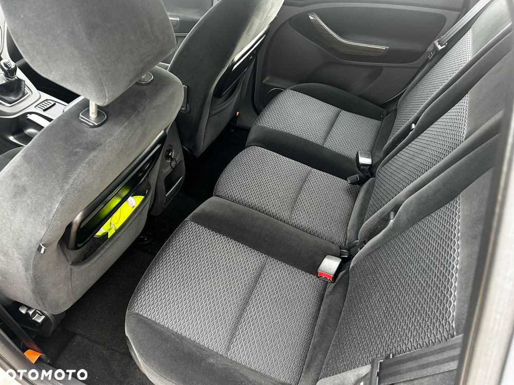 Ford C-MAX 1.6 TDCi Ghia - 10