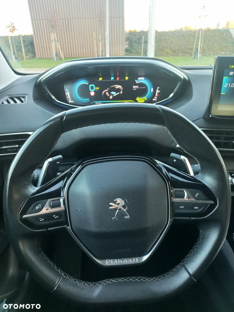 Peugeot 3008 - 16