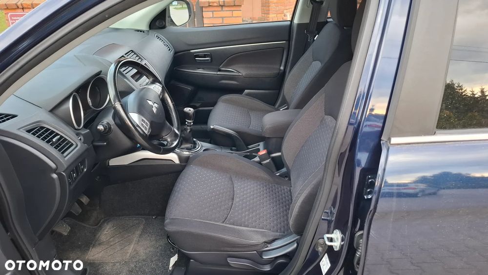 Mitsubishi ASX 1.8 DI-D 2WD Intense - 13