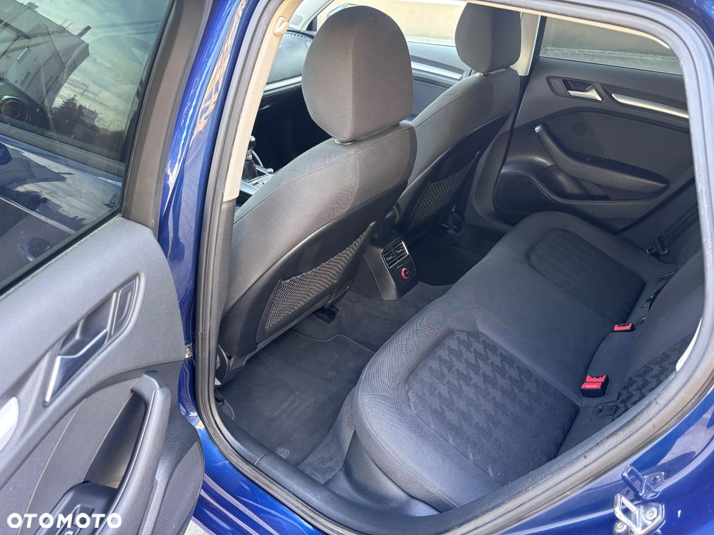 Audi A3 Sportback 2.0 TDI sport - 13