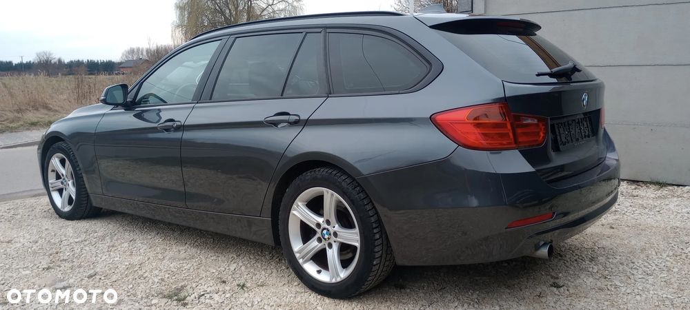 BMW Seria 3 318d DPF Edition Sport - 6
