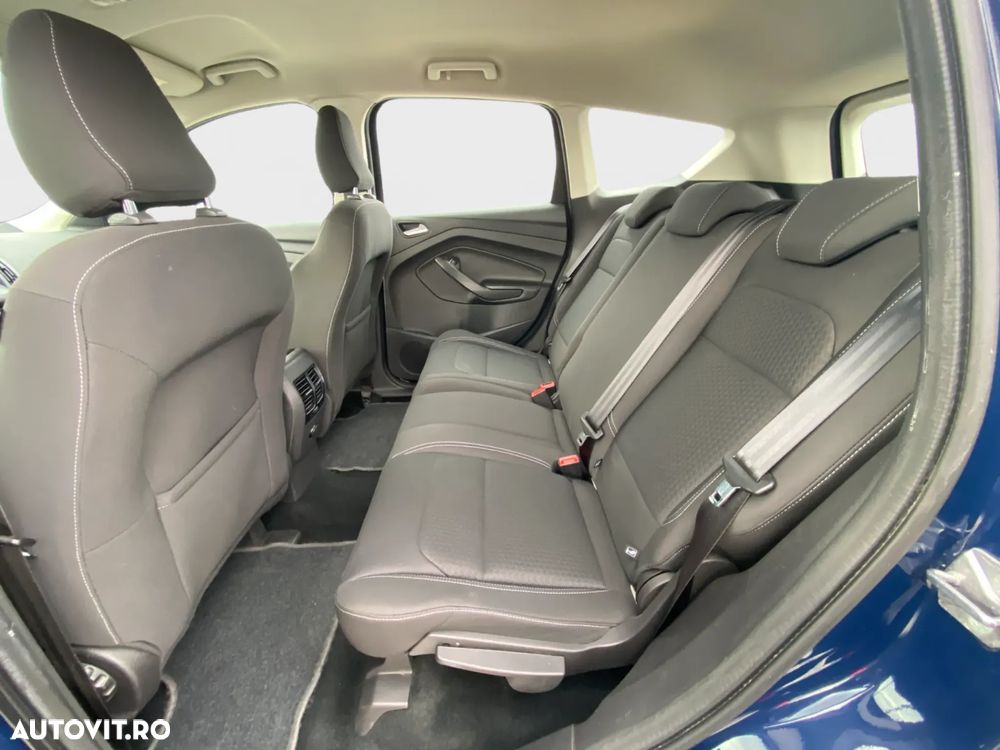 Ford Kuga 2.0 TDCi 4WD Powershift Trend - 6
