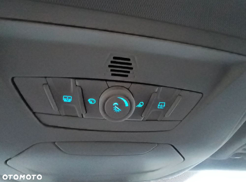 Ford Kuga 2.0 TDCi 4x2 Titanium - 31