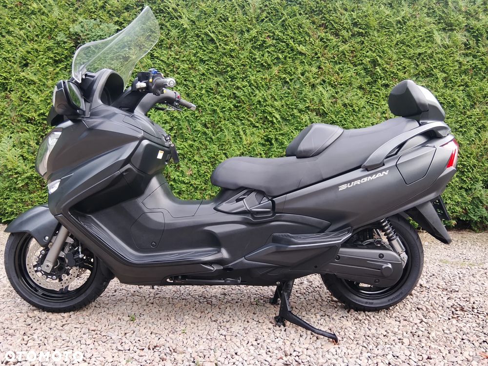 Suzuki Burgman - 11