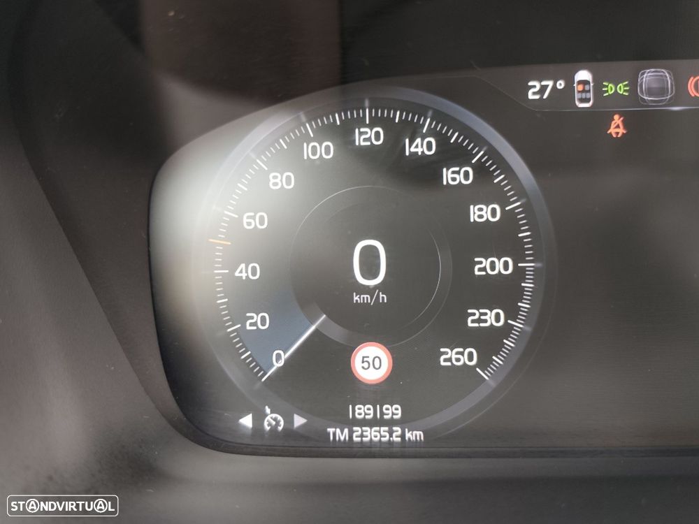 Volvo XC 40 1.5 T4 PHEV Core — fotografia 18