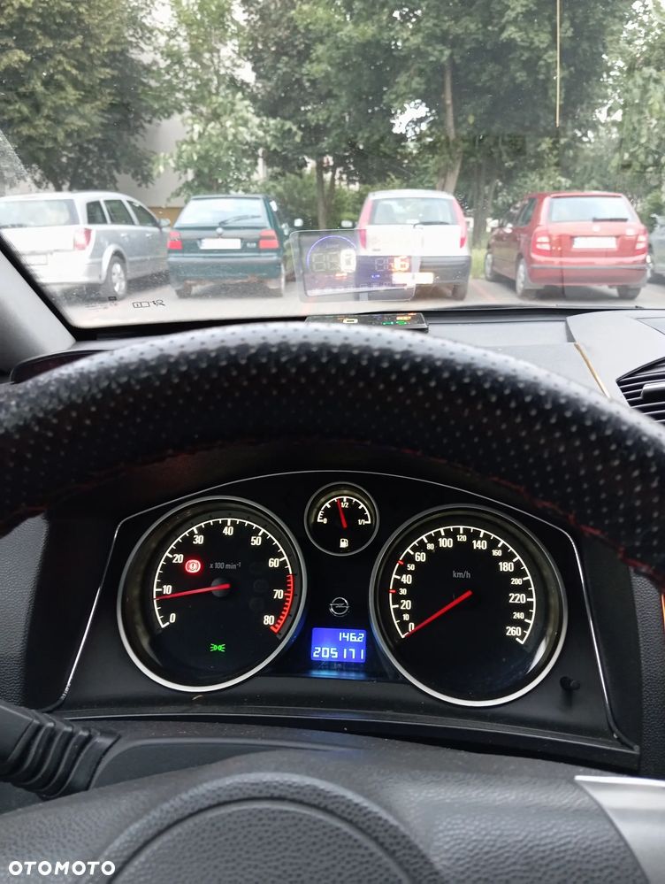Opel Zafira 1.8 - 4
