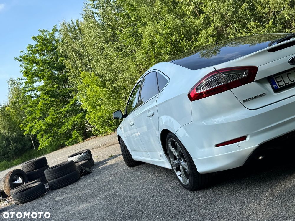 Ford Mondeo 2.0 TDCi Titanium S - 13