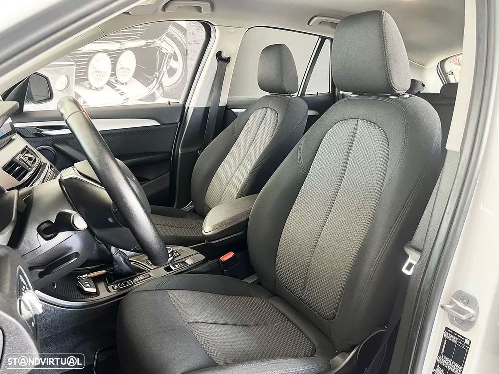 BMW X1 25 e xDrive - 8