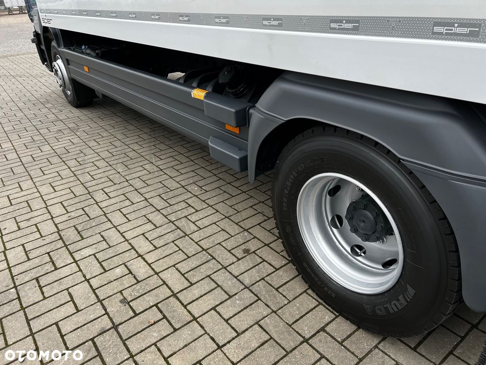 Mercedes-Benz ATEGO - 23