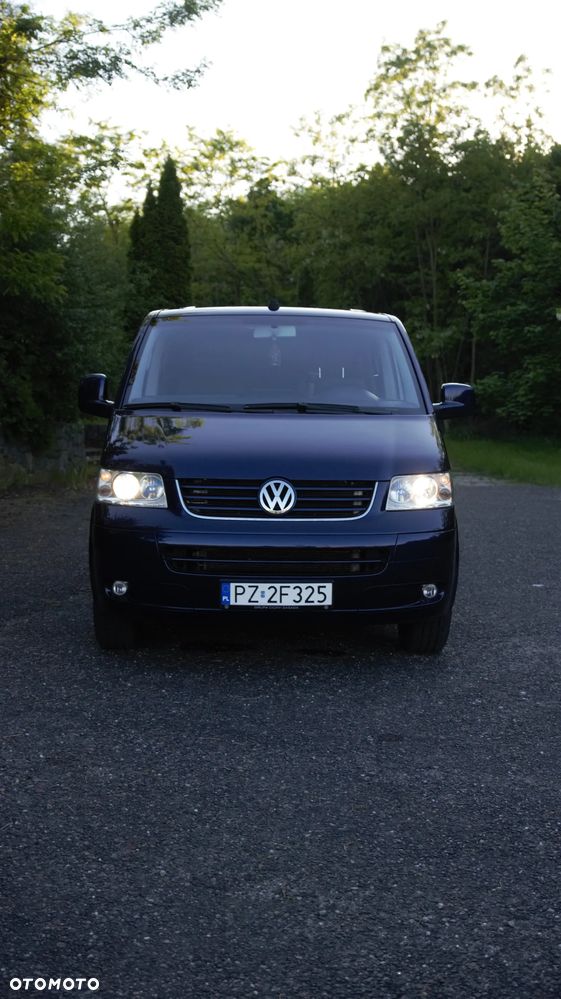 Volkswagen Multivan - 5